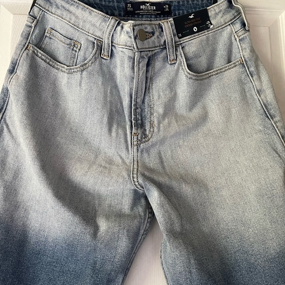 Stylish Ombre Ripped Jeans - Picture 4 of 9